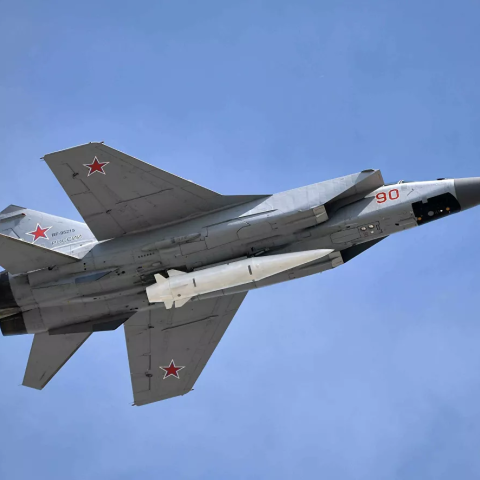 Russian hypersonic missile